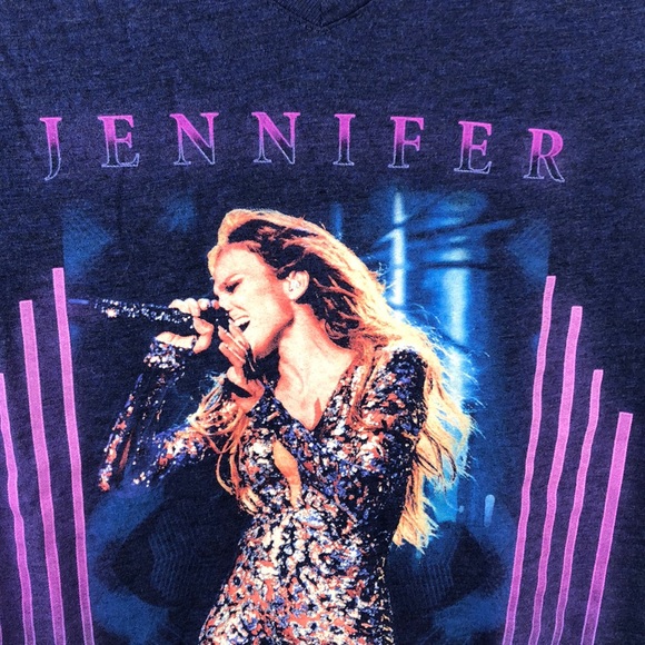 Jennifer Lopez Live V-neck Tee Shirt - Picture 5 of 5